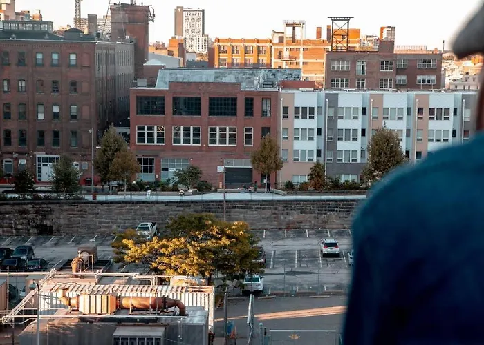 Rail Park Downtown Studio, Amazing Views, Contactless Check-In