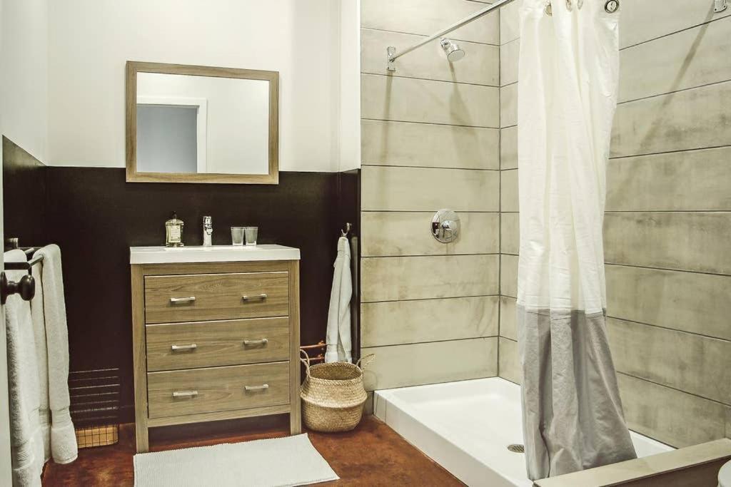 Appartement Rail Park Downtown Studio, Amazing Views, Contactless Check-in Philadelphie